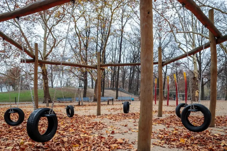 playground maintenance