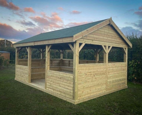 Lake Farm Primary Outdoor Classroom